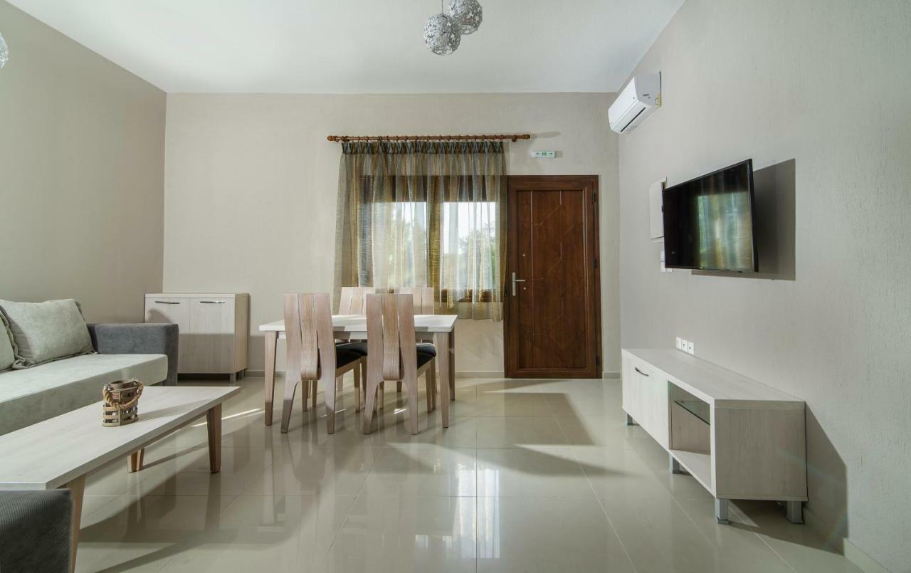 Luxury Apartments Marianna Neos Marmaras Extérieur photo
