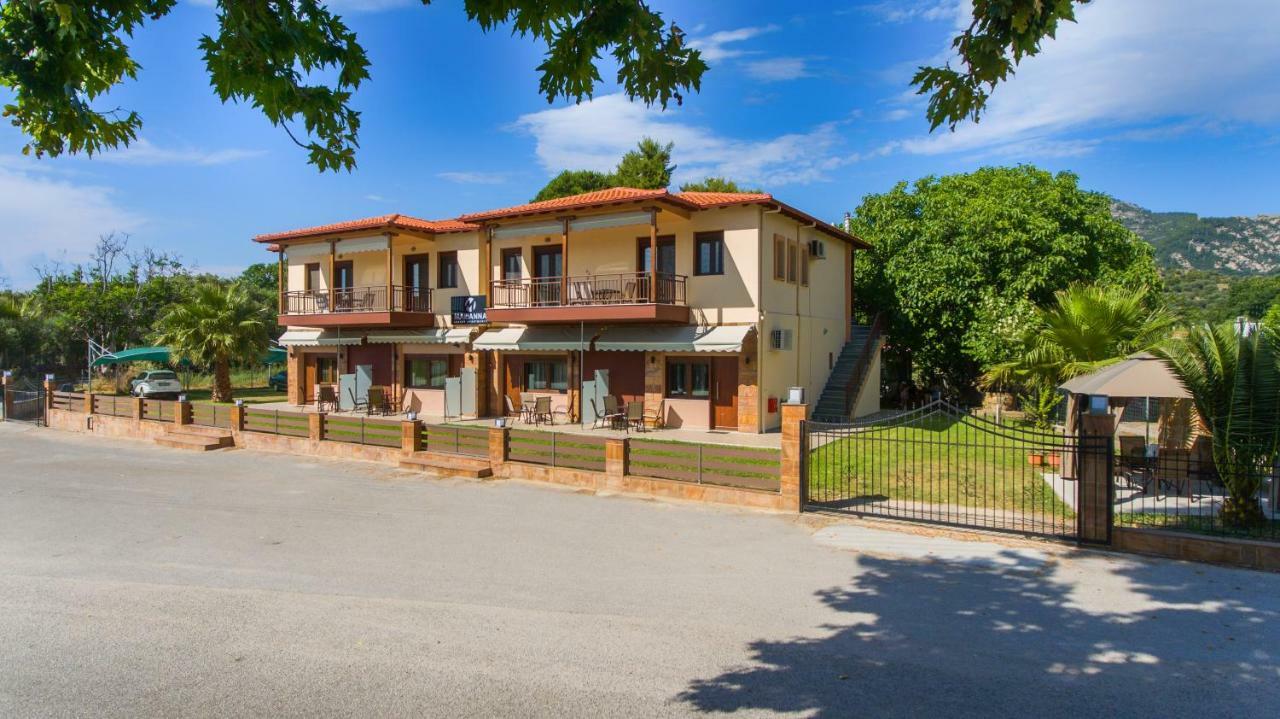 Luxury Apartments Marianna Neos Marmaras Extérieur photo