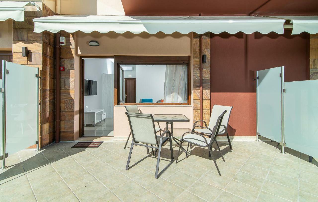 Luxury Apartments Marianna Neos Marmaras Extérieur photo